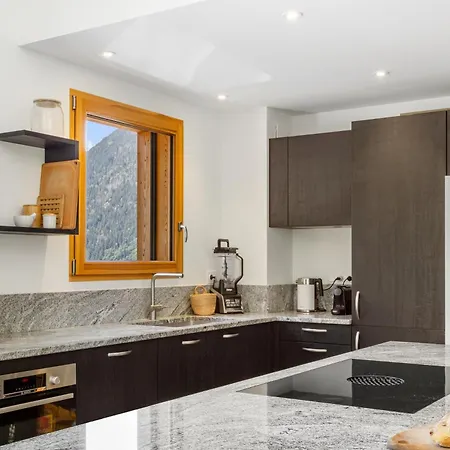 New Modern Mont Blanc Mountain Views * Les Houches