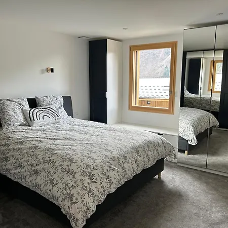 New Modern Mont Blanc Mountain Views